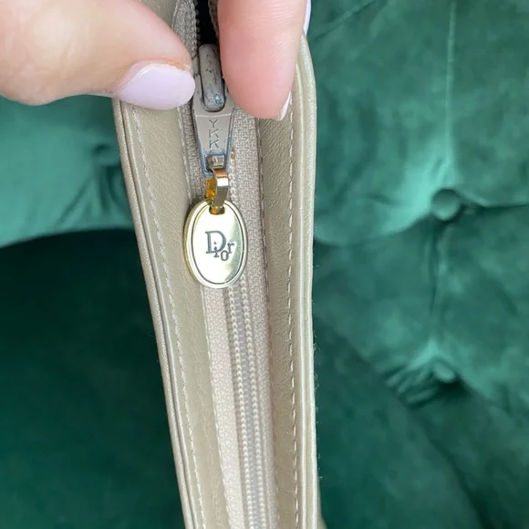 Authentic Vintage lambskin Christian Dior beige leather clutch - Picture 12 of 12